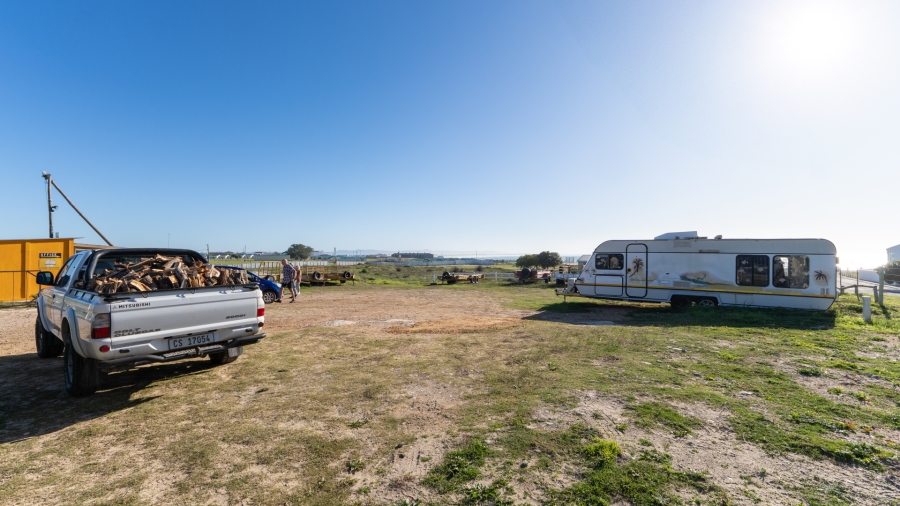 Commercial Property for Sale in Struisbaai Western Cape